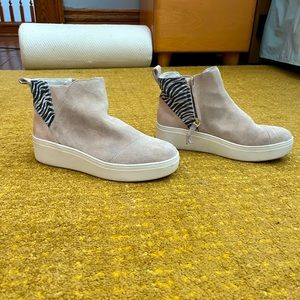 TOMS platform zebra sneaker